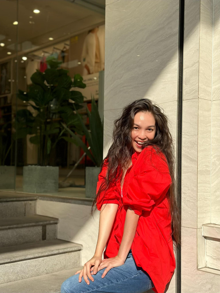 Thật khó tin khi đây chính là nhan sắc ở tuổi 42 của Hiền Thục.