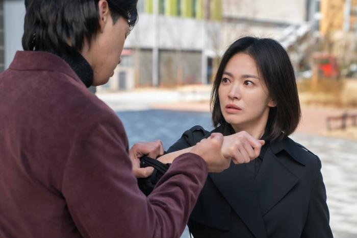 Song Hye Kyo nhận Daesang Rồng Xanh series: Chiến thắng làm nức lòng netizen Ảnh 2