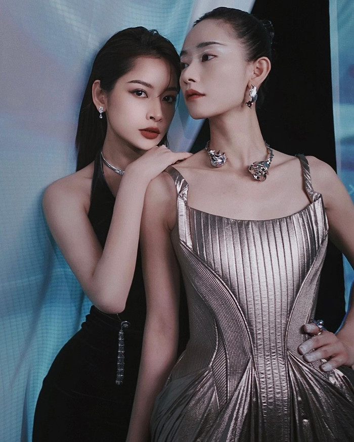 Khi tham gia chương trình, Chi Pu đã có nhiều tình bạn đẹp với các tỷ tỷ xứ Trung