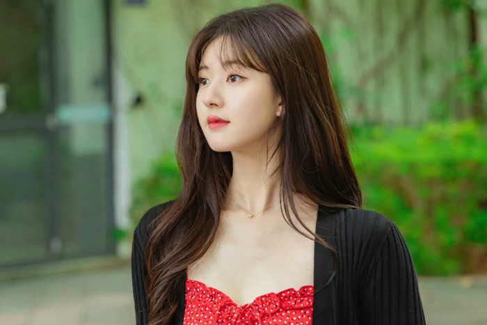 Triệu Lộ Tư đạt cột mốc mới trong sự nghiệp, sắp vượt cả Triệu Lệ Dĩnh Ảnh 3