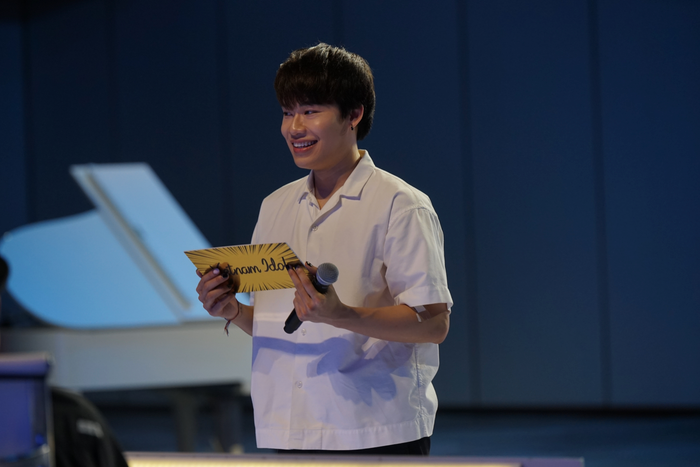 Nam nghệ sĩ nhận tấm vé vàng, chính thức bước tiếp vào vòng trong. (Ảnh tổng hợp)