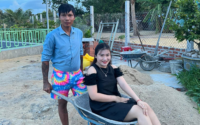 Vợ Lộc Fuho lần đầu xuất hiện sau biến cố mất con Ảnh 2