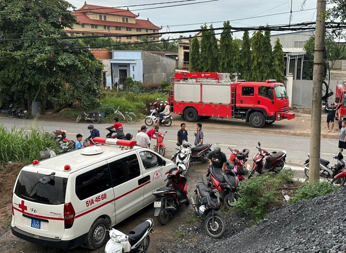 TP.HCM: Thách nhau bơi qua sông sau chầu nhậu, hai thanh niên 18 tuổi mất tích Ảnh 1