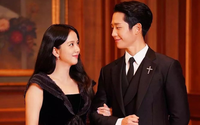 Sau thành công của Snowdrop, Jisoo (BLACKPINK) tái hợp Jung Hae In ở phim mới? Ảnh 2