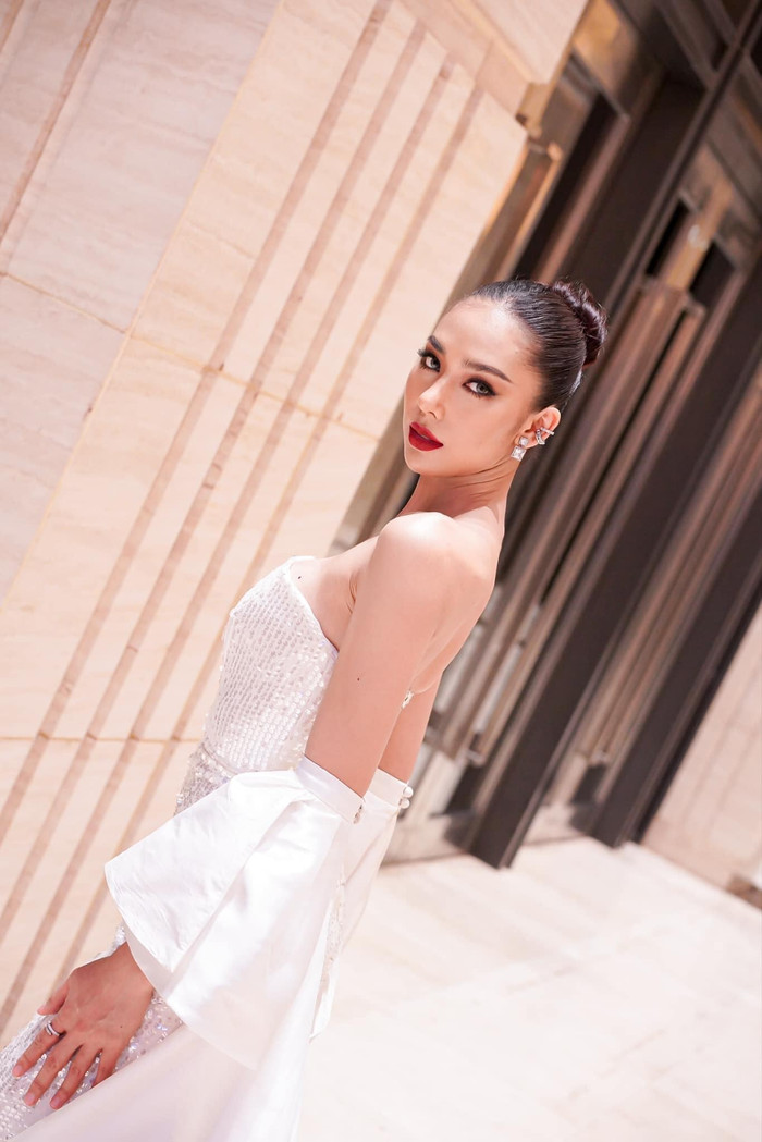 Cô xúc động chia sẻ sau đăng quang: 'Mọi sự cố gắng của tôi đã được đền đáp xứng đáng. Năm nay, với chủ đề Đã đến lúc thay đổi, tôi nghĩ mình phù hợp với tiêu chí của mùa giải năm nay'.