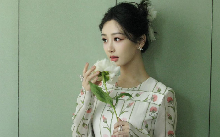 Cả 3 bộ phim nhất phiên của Dương Tử rating đều chạm đáy, đây là đỉnh lưu sao? Ảnh 2