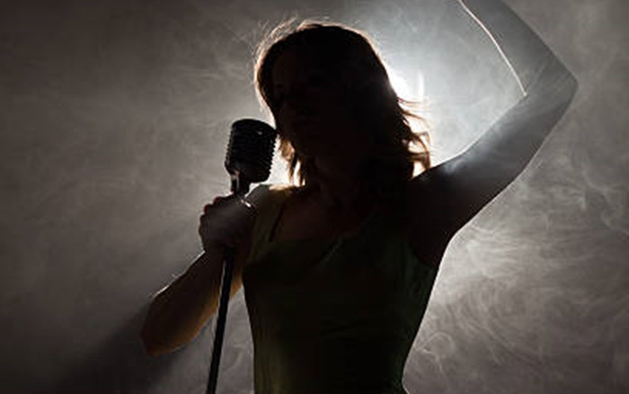 Xôn xao nữ ca sĩ nổi tiếng phát ngôn coi thường, không cần khán giả Ảnh 2