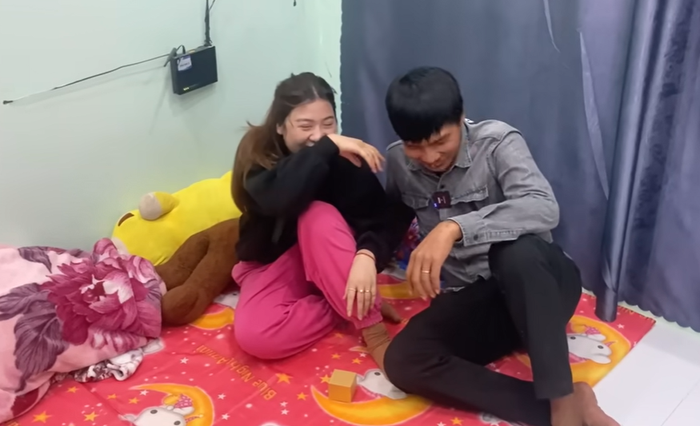  Lộc Fuho chơi lớn tặng vợ nhẫn kim cương 200 triệu, choáng với giá tiền thật Ảnh 3
