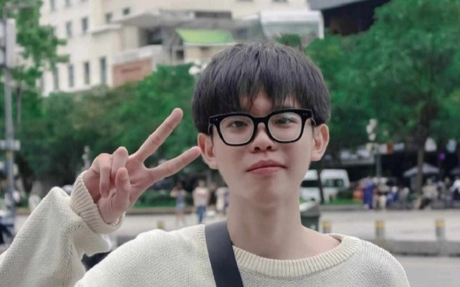 Nhân vật Kaito Kid chuyên đoán đề thi tốt nghiệp THPT chính thức lộ diện Ảnh 2