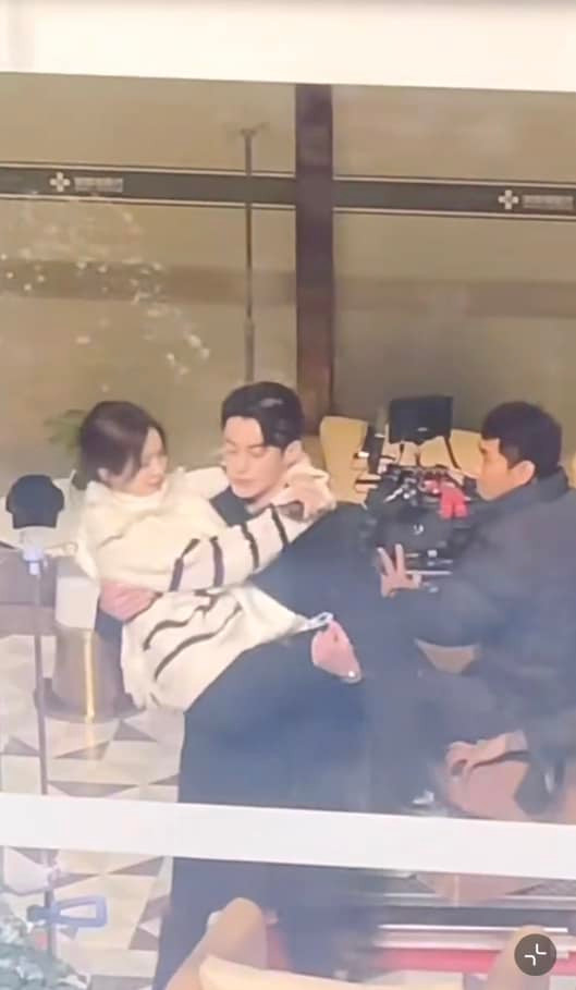 Bạch Lộc và Vương Hạc Đệ lộ ảnh thân mật, ngày về chung nhà không còn xa Ảnh 3