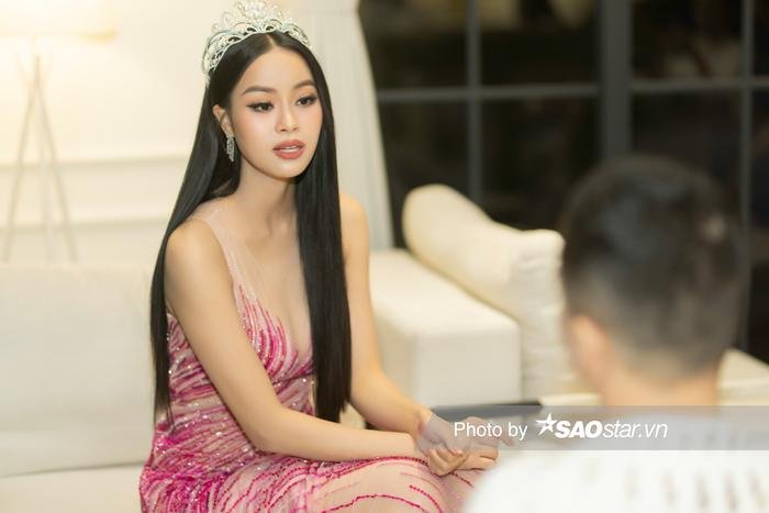 Á hậu Đào Thị Hiền: 'Ngoài Miss World, tôi nghĩ mình hợp với Miss International' Ảnh 6