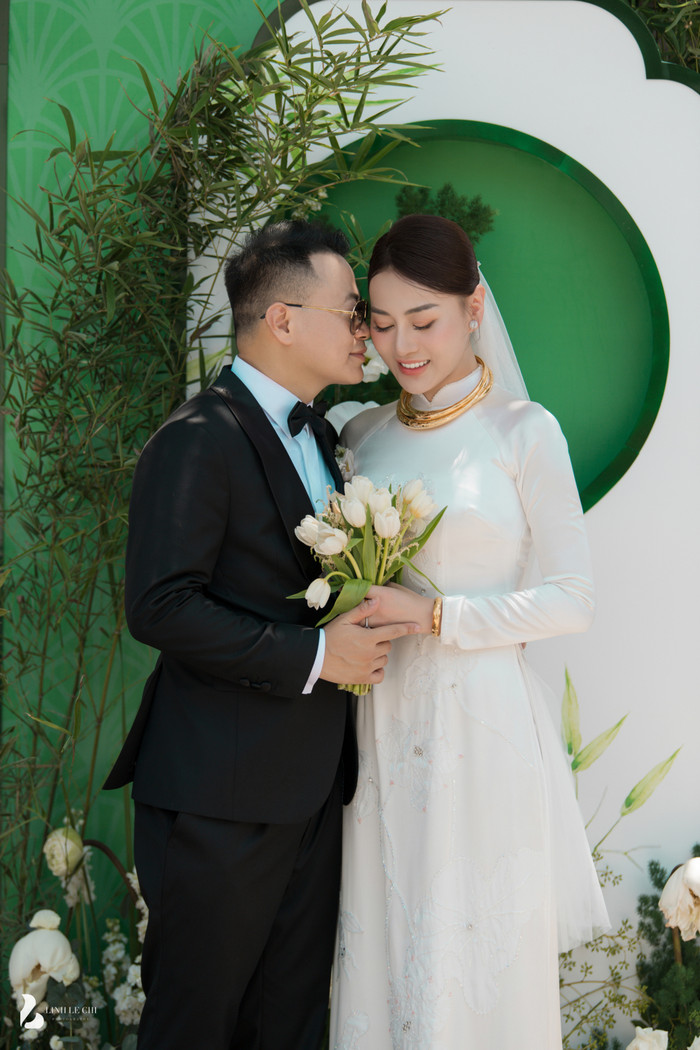 Nữ diễn viên cho biết cô mong muốn ngày trọng đại diễn ra riêng tư, ấm cúng ở quê nhà.