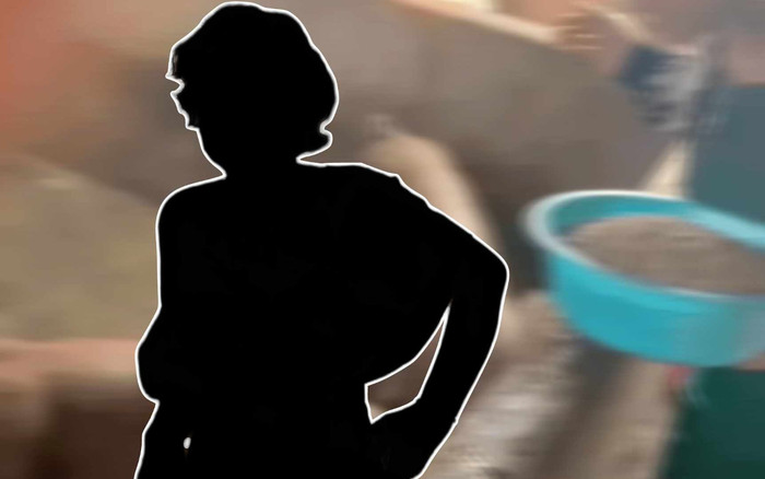 Nữ ca sĩ từng hát đám cưới tận 4 nghìn đô, nay về quê chăn lợn vì vỡ nợ Ảnh 2