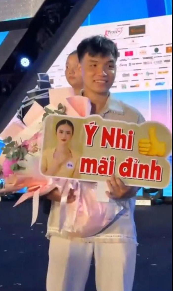 Hoa hậu Ý Nhi không ngại công khai chuyện tình cảm 6 năm với bạn trai Nguyễn Anh Kiệt.