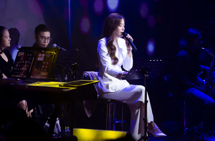 Nam Em trải lòng về cuộc đời trên sân khấu: 'Từ nhỏ tôi đã thiếu thốn tình cảm' Ảnh 3