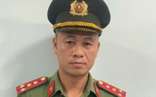 Đại úy Công an lao mình xuống hồ cứu sống cháu bé 8 tuổi bị đuối nước Ảnh 2