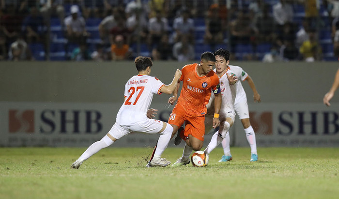  Lượt về V.League 2023: Bình Dương hay TPHCM xuống hạng? Ảnh 1
