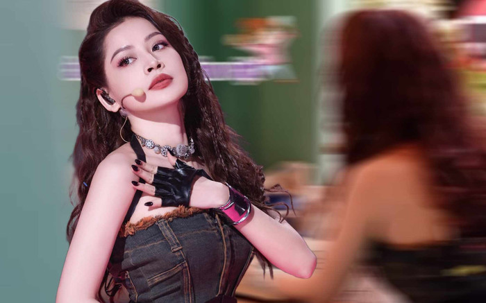 Chi Pu 'vi phạm quy định' khi tham gia show Đạp gió tại Trung Quốc Ảnh 2