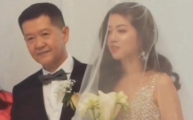 Tiễn con gái đi lấy chồng, câu nói của bố khiến hàng triệu người bật khóc Ảnh 2