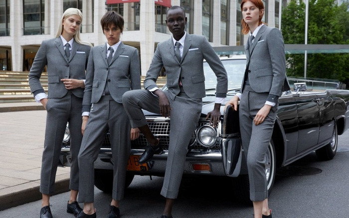 Màu xám lên ngôi mạnh mẽ: 'Sứ giả' của Quiet luxury sẽ thay thế Barbiecore rực rỡ? Ảnh 2