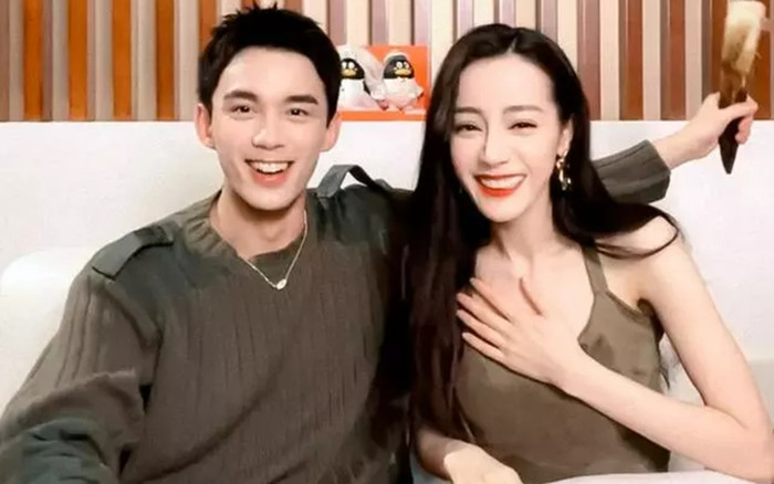 Hành động của Ngô Lỗi với Địch Lệ Nhiệt Ba bất ngờ hot trở lại Ảnh 2