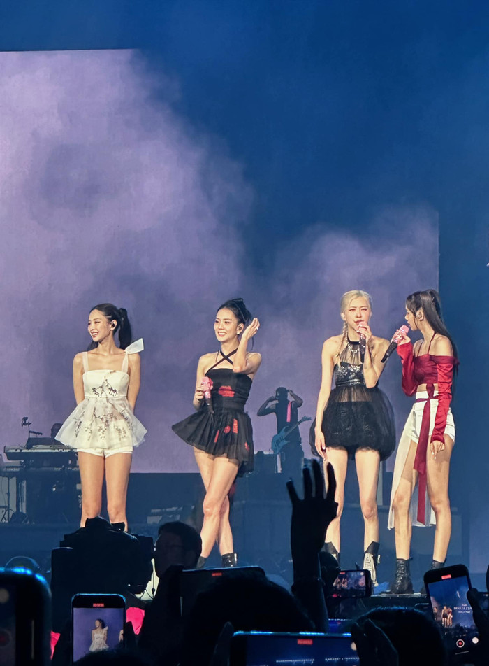 BLACKPINK đã có 2 đêm diễn thành công và đầy thăng hoa. 