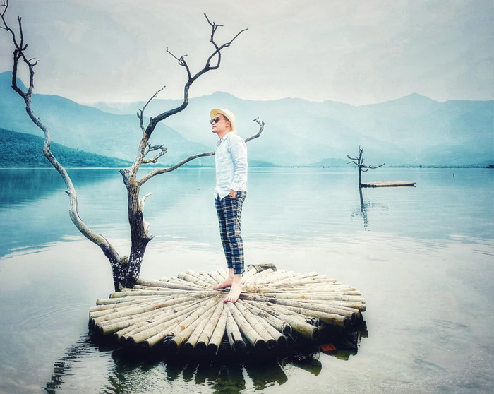 Hoạ sĩ Hồng Hải (Chris Lê) đăng tải bài viết dài thẳng thắn bày tỏ quan điểm cá nhân.