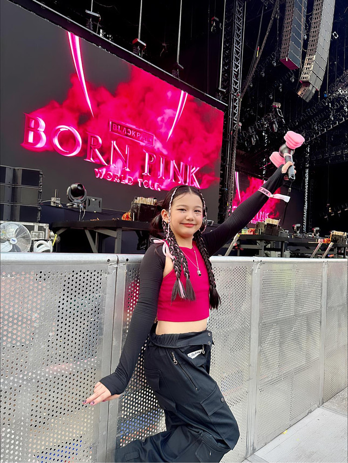 Vẻ ngoài xinh xắn, đáng yêu của con gái Jennifer Phạm 