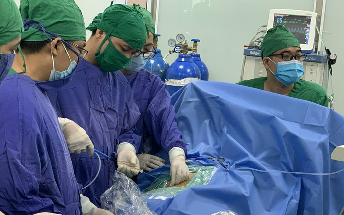 Kỳ lạ cô gái 25 tuổi có 3 quả thận Ảnh 2