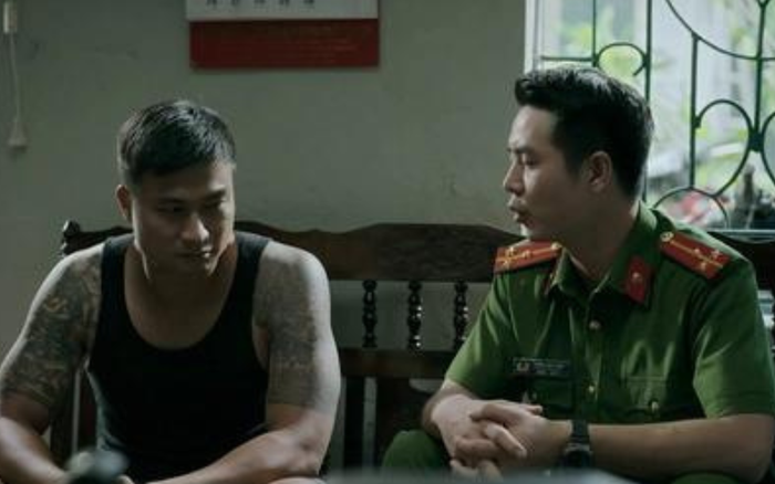  Quên Doãn Quốc Đam và Duy Hưng đi, đây mới là nam thần của phim Làng Trong Phố Ảnh 3
