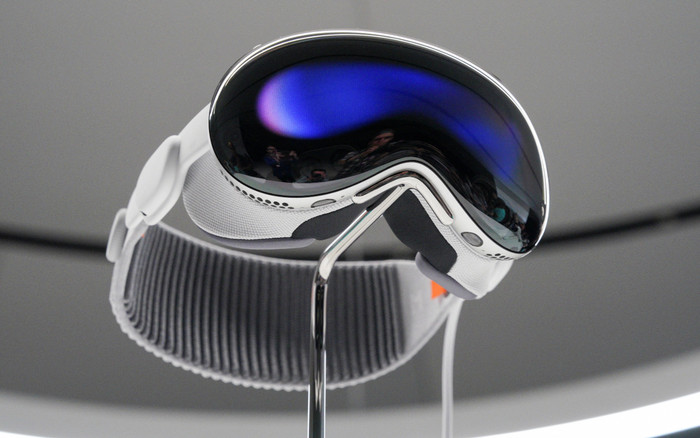 Apple cắt giảm sản xuất Vision Pro Ảnh 2