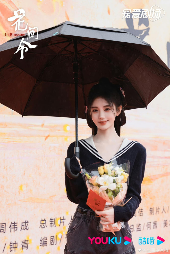  Cúc Tịnh Y đẹp 'ăn đứt' Bạch Lộc nhờ một thay đổi lớn trên gương mặt Ảnh 1