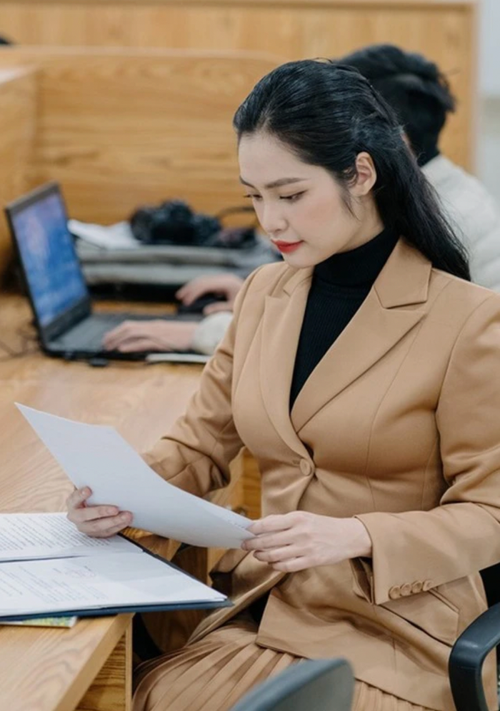  Nàng hậu vướng scandal lúc đăng quang, bị Á hậu 2 'vượt mặt' thi quốc tế hiện ra sao? Ảnh 5