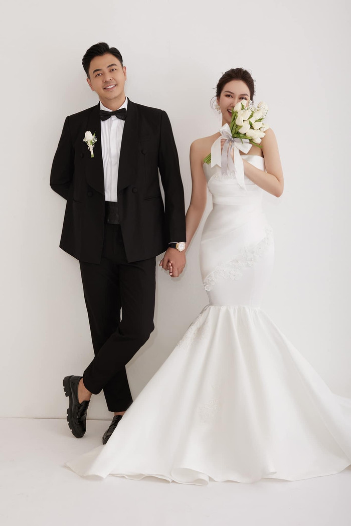 Khán giả mong rằng Hương Giang luôn giữ tinh thần lạc quan và sớm tìm được hạnh phúc mới.