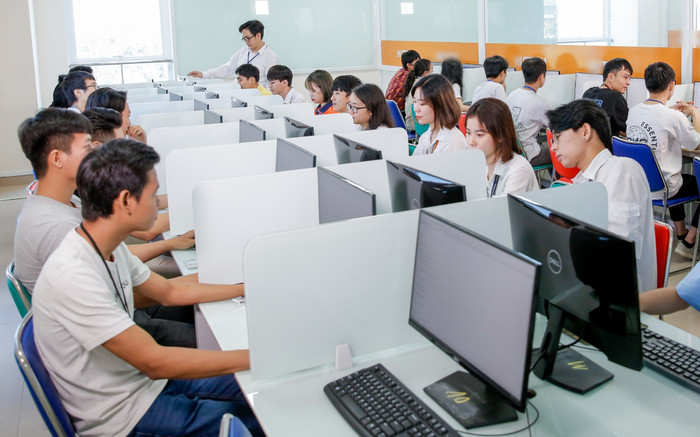 Trường Đại học công bố điểm sàn xét tuyển điểm thi tốt nghiệp THPT: Từ 16 -19 điểm Ảnh 2