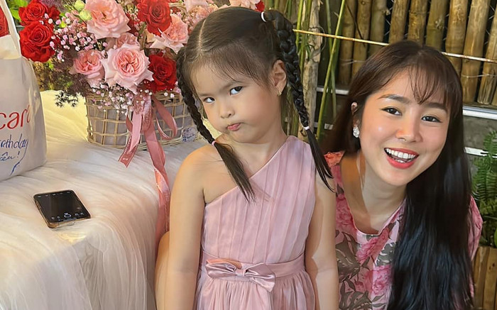 Lê Phương 'đứng hình' trước màn lý luận của ái nữ, mới bé xíu mà cực hiểu chuyện Ảnh 2