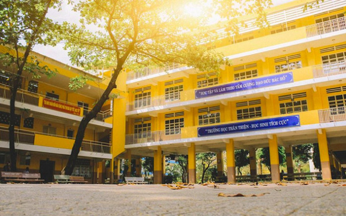 10 trường THPT lấy điểm chuẩn vào lớp 10 cao nhất TP.HCM Ảnh 2