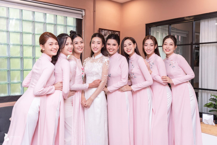  Bạn thân xác nhận Đỗ Mỹ Linh đang ở cữ, hé lộ diện mạo ái nữ vừa chào đời Ảnh 6