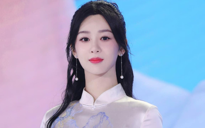 Dương Tử thừa nhận không có người nâng đỡ, cô đơn trong Cbiz Ảnh 2