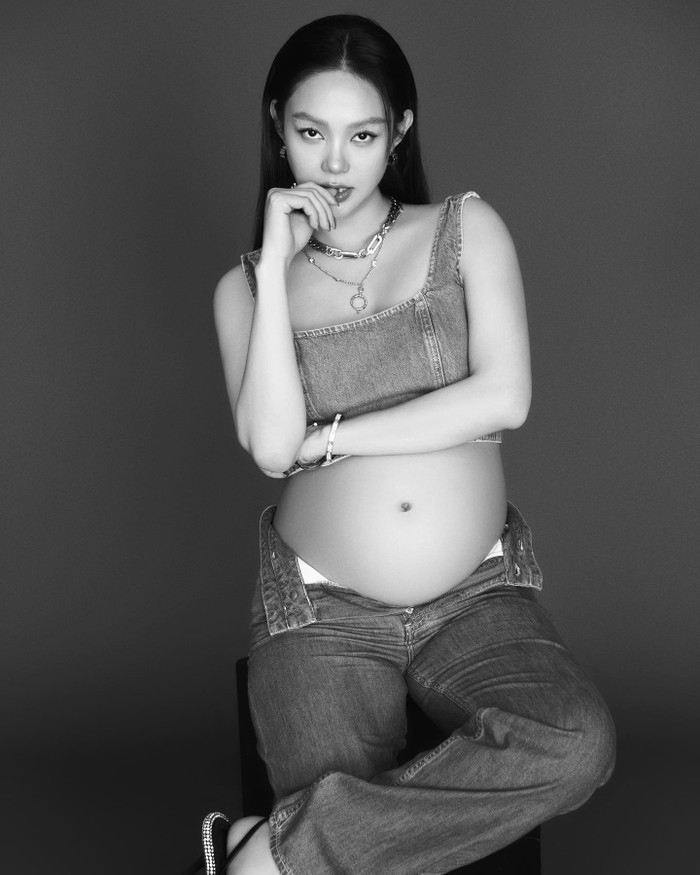 Minh Hằng đang rất háo hức để đón con đầu lòng chào đời. 