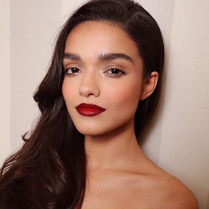 Cherry Cola Lips: Xu hướng trang điểm thập niên 90 bất ngờ đổ bộ TikTok Ảnh 4