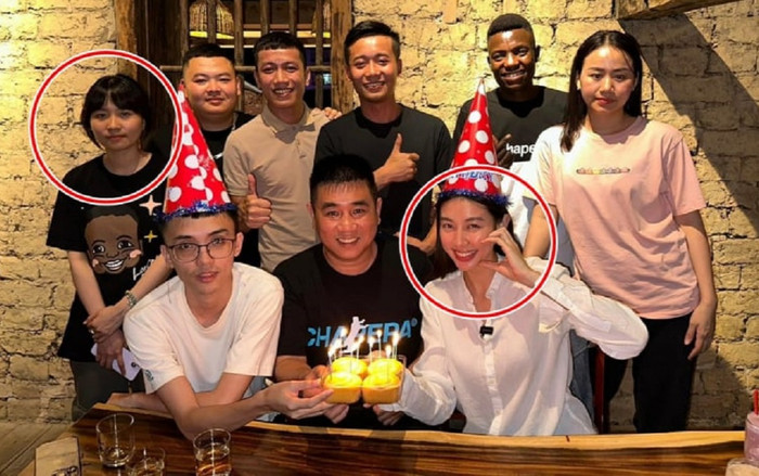 Chạm mặt Hoa hậu Thùy Tiên, chị gái Quang Linh Vlog có thái độ thế nào? Ảnh 2