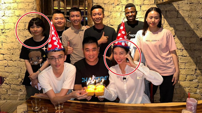 Chị gái Quang Linh - chị Nhật Lệ (áo đen) và Hoa hậu Thùy Tiên trong khung hình