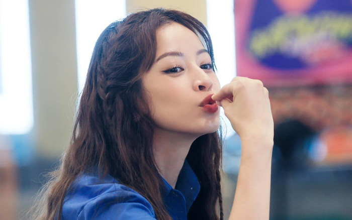 Dân mạng tuyên bố bị Chi Pu 'bẻ cong giới tính': Chuyện gì đây? Ảnh 2