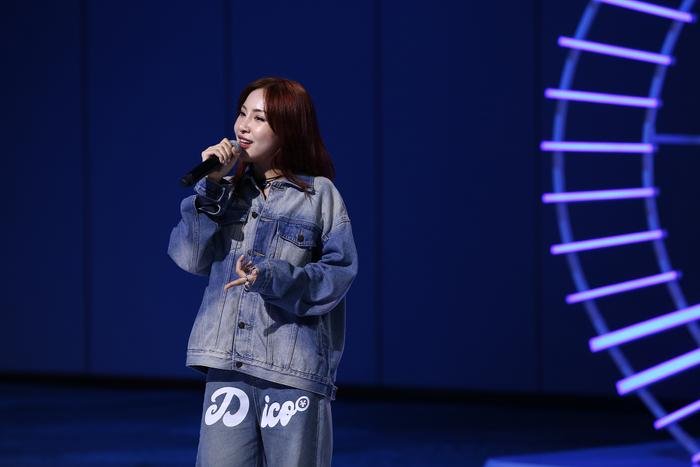 Hậu rời công ty Đông Nhi, Annie có làm nên chuyện tại Vietnam Idol? Ảnh 1