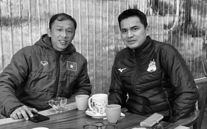 Kiatisuk tiếc thương bạn thân Dương Minh Ninh: 'Vắng em rồi, tôi buồn lắm' Ảnh 2