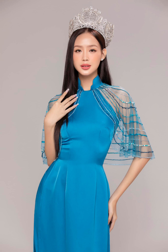 Song, một số khán giả cho rằng do Bảo Ngọc đã được cử đi thi Hoa hậu Liên lục địa thế nên việc cô nàng có cơ hội để tham gia Hoa hậu Thế giới hay không vẫn còn là một ẩn số.