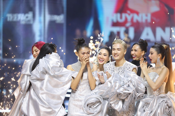  Học trò Anh Thư chiến thắng, Vũ Thu Phương không phục Ảnh 3