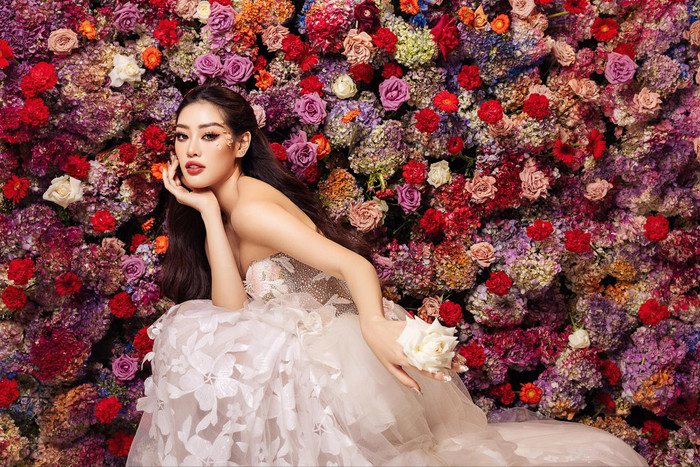 Phải chăng cô nàng đang ẩn ý chuyện sắp lên xe hoa trong thời gian tới.