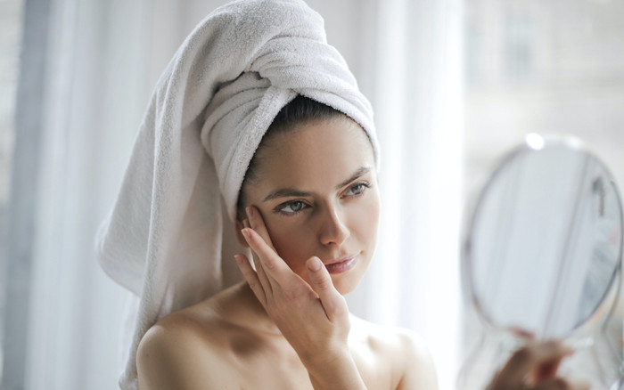 Da sáng khỏe, mụn 'bốc hơi' nhờ thói quen tắm nước lạnh Ảnh 2